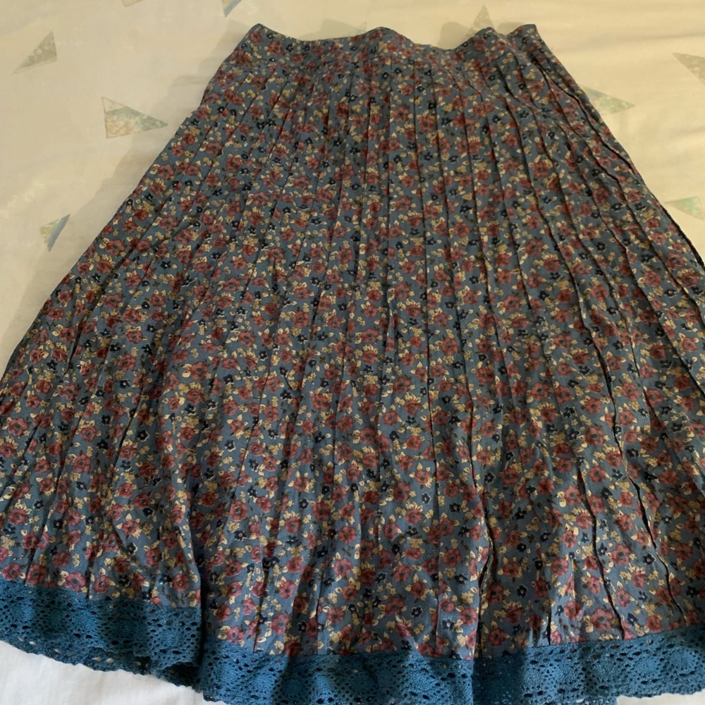 Floral Blue Pleated Skirt